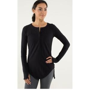 lululemon longsleeve 8